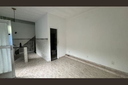 Sala de kitnet/studio para alugar com 2 quartos, 80m² em Vargem Grande, Rio de Janeiro