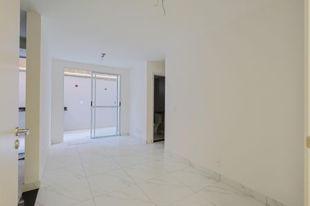 Sala de apartamento para alugar com 2 quartos, 80m² em Boa Vista, Belo Horizonte