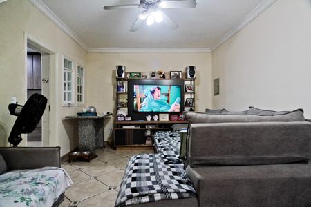 Casa para alugar com 3 quartos, 155m² em Jardim Monjolo, São Paulo