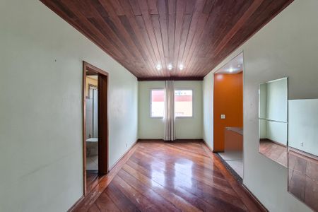Sala 1 de apartamento para alugar com 2 quartos, 50m² em Santa Terezinha, São Bernardo do Campo
