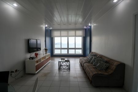 Sala de apartamento para alugar com 3 quartos, 137m² em Vila Alzira, Guarujá