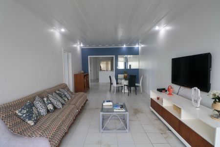Sala de apartamento para alugar com 3 quartos, 137m² em Vila Alzira, Guarujá