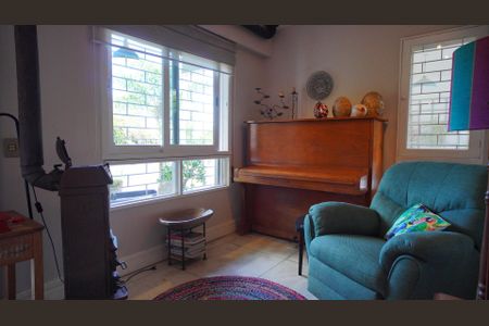 Sala 1 de casa à venda com 6 quartos, 336m² em Santo Antônio, Porto Alegre