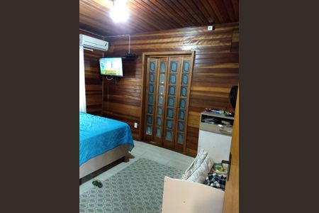 Casa à venda com 4 quartos, 396m² em Bom Jesus, Porto Alegre