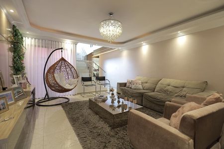 Sala de casa para alugar com 4 quartos, 335m² em Vila Sao Pedro, Santo André