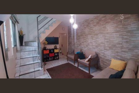Sala de casa para alugar com 3 quartos, 110m² em Jaguaribe, Osasco