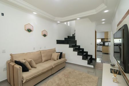 Sala de casa à venda com 4 quartos, 136m² em Jardim Sao Roberto, São Paulo