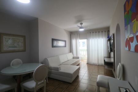 Sala de apartamento para alugar com 2 quartos, 80m² em Jardim Praiano, Guarujá