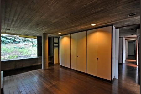 Casa à venda com 5 quartos, 976m² em Cidade Jardim, São Paulo