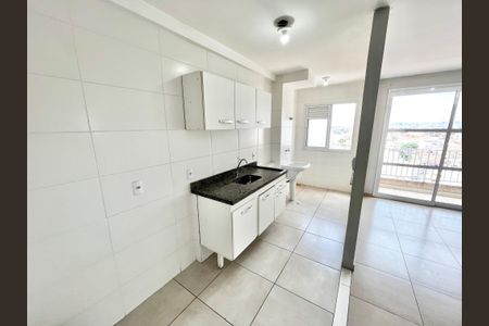 Cozinha de apartamento para alugar com 2 quartos, 50m² em Vila Pita, São Paulo