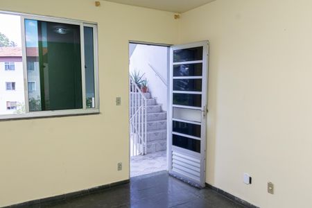 Sala de apartamento para alugar com 2 quartos, 45m² em Campo Grande, Rio de Janeiro