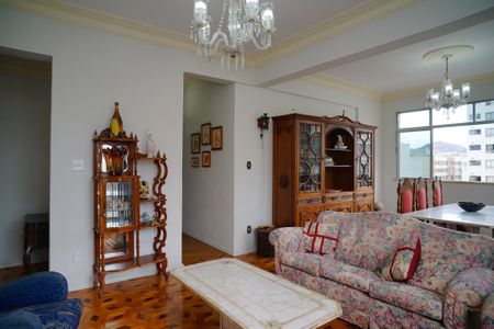 Sala de apartamento para alugar com 3 quartos, 125m² em Icaraí, Niterói