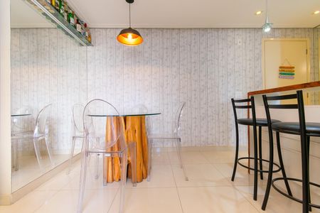 Sala de apartamento à venda com 2 quartos, 55m² em Vila Ivone, São Paulo