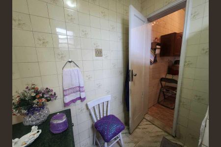 Apartamento à venda com 2 quartos, 60m² em Benfica, Rio de Janeiro