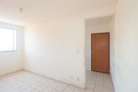 Sala de apartamento para alugar com 2 quartos, 600m² em Paciência, Rio de Janeiro