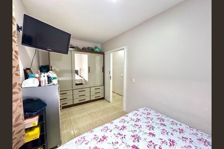 Quarto 1 de casa à venda com 4 quartos, 240m² em Jardim Sao Francisco, Guarulhos