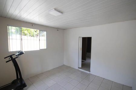 Sala de casa para alugar com 2 quartos, 150m² em Vila Nova Galvão, São Paulo