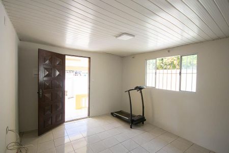 Sala de casa para alugar com 2 quartos, 150m² em Vila Nova Galvão, São Paulo