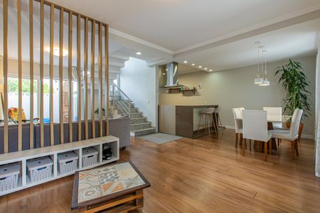 Sala de Jantar de casa de condomínio para alugar com 3 quartos, 191m² em Santa Felicidade, Curitiba