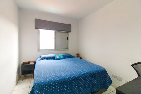 Quarto 1 de apartamento à venda com 2 quartos, 55m² em Jardim Itapemirim, São Paulo