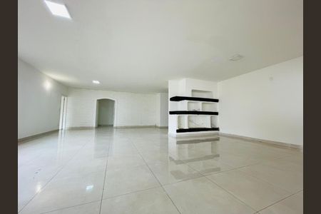 Casa à venda com 3 quartos, 590m² em Bairro das Palmeiras, Campinas