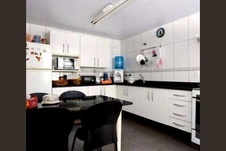 Casa para alugar com 3 quartos, 450m² em Serra, Belo Horizonte