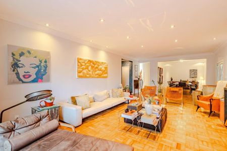 Sala de casa para alugar com 4 quartos, 384m² em Jardim Paulista, São Paulo