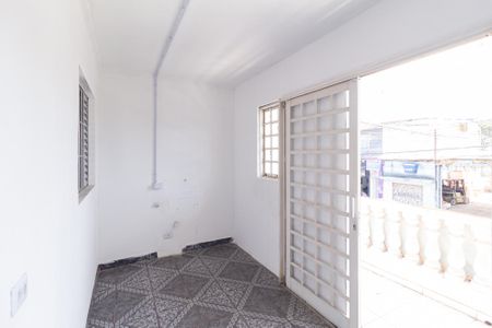 Sala de casa à venda com 2 quartos, 116m² em Padroeira, Osasco
