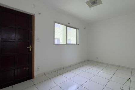 Sala de apartamento para alugar com 2 quartos, 58m² em Jardim Arujá, Guarulhos