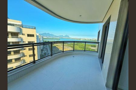Apartamento para alugar com 3 quartos, 110m² em Barra Olímpica, Rio de Janeiro