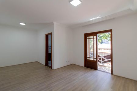 Suíte de casa para alugar com 3 quartos, 211m² em Jardim Santa Mena, Guarulhos