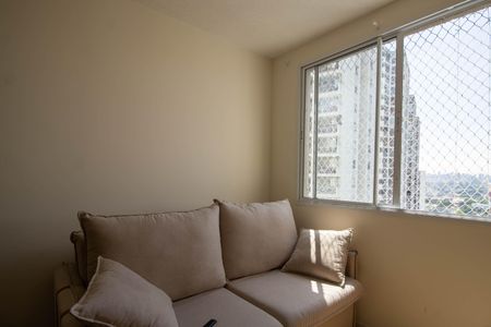 Sala de apartamento para alugar com 2 quartos, 44m² em Jardim Monte Alegre, Taboão da Serra