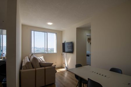 Sala de apartamento para alugar com 2 quartos, 44m² em Jardim Monte Alegre, Taboão da Serra