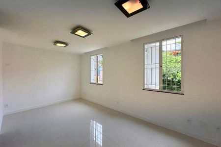 Casa para alugar com 4 quartos, 173m² em Santa Teresa, Rio de Janeiro