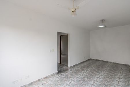 Sala de casa para alugar com 2 quartos, 70m² em Vila Paranaguá, São Paulo