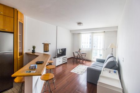 Sala de apartamento à venda com 1 quarto, 57m² em Alphaville, Barueri
