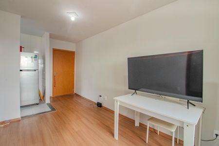 Sala de apartamento para alugar com 2 quartos, 60m² em Humaitá, Porto Alegre