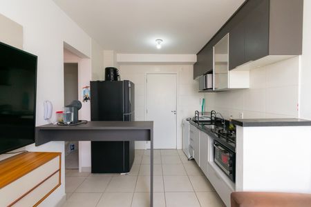 Sala de apartamento à venda com 2 quartos, 32m² em Jardim Planalto, São Paulo