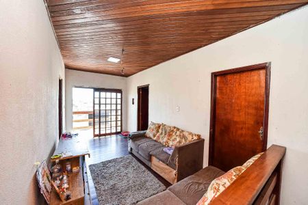 Sala de casa à venda com 3 quartos, 300m² em Santa Rosa de Lima, Porto Alegre