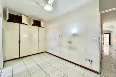 Casa à venda com 2 quartos, 105m² em Vila Alexandria, São Paulo