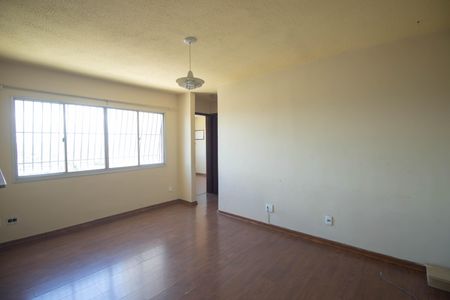 Sala de apartamento para alugar com 2 quartos, 50m² em Alcantara, São Gonçalo