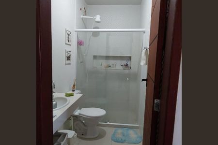 Banheiro de casa à venda com 2 quartos, 185m² em Guaratiba, Rio de Janeiro
