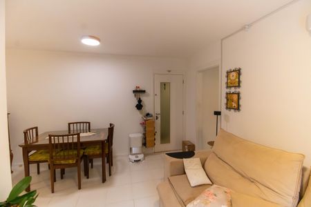 Sala de apartamento à venda com 2 quartos, 60m² em Maceio, Niterói