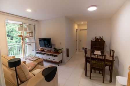 Sala de apartamento à venda com 2 quartos, 60m² em Maceio, Niterói