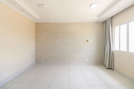 Sala de casa de condomínio à venda com 3 quartos, 110m² em Vila Esperança, São Paulo