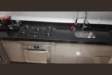 Foto 01 de apartamento à venda com 2 quartos, 75m² em Parque Fazendinha, Campinas