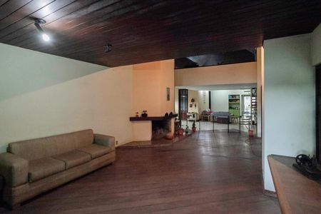 Sala 1 de casa à venda com 4 quartos, 355m² em Pampulha, Belo Horizonte