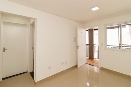 Sala de apartamento à venda com 2 quartos, 42m² em Parque Edu Chaves, São Paulo