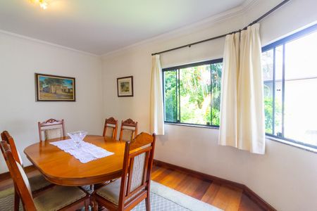 Sala de Jantar de casa para alugar com 4 quartos, 261m² em Jardim Prudência, São Paulo