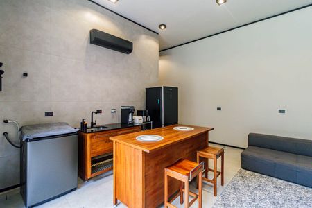 Casa de Condomínio à venda com 1 quarto, 70m² em Cidade São Francisco, São Paulo